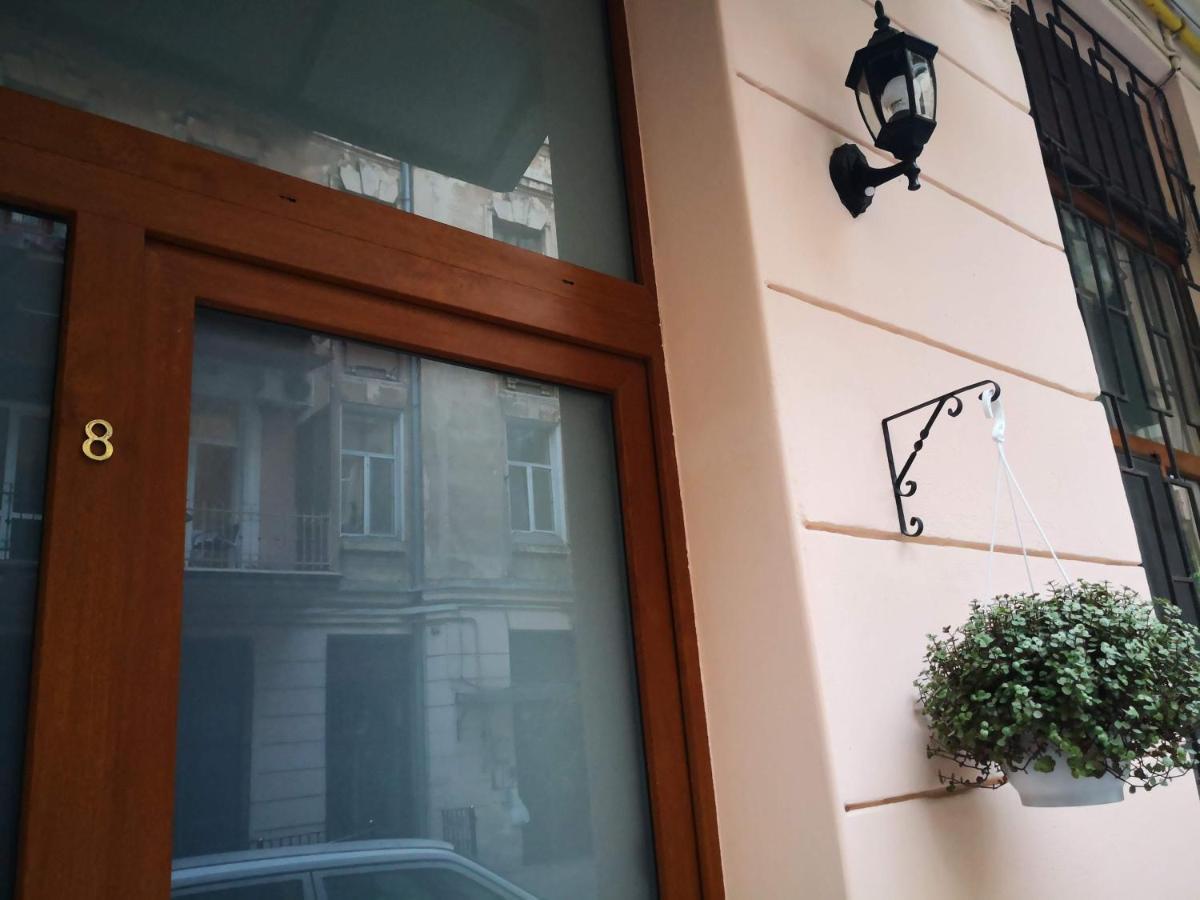 Затишні Апартаменти, Вулиця Дерибасівська, 13 Odesa Exterior foto